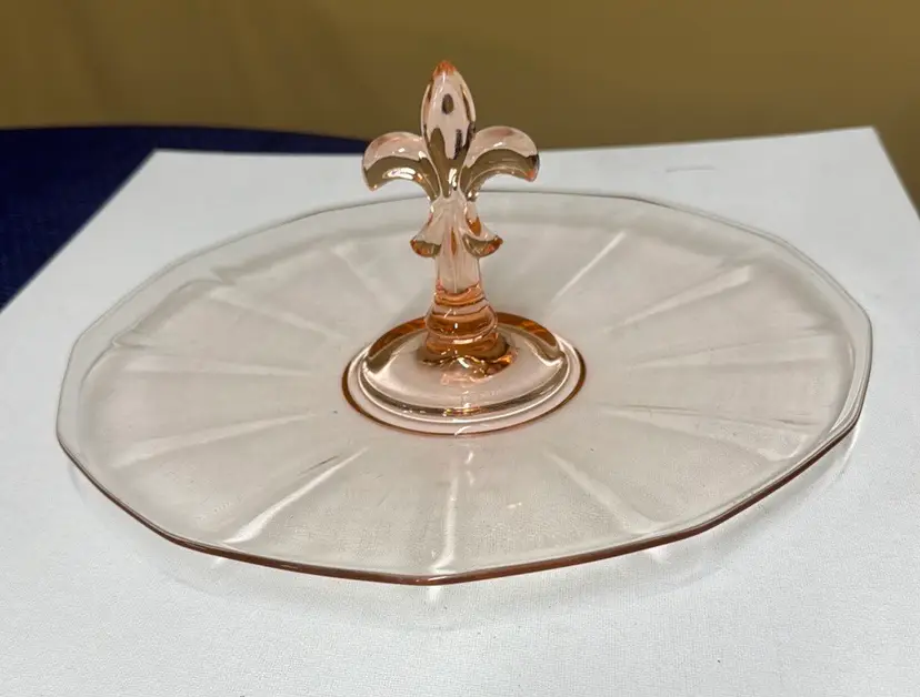 Fostoria Fleur De Lis peach pink vaseline/uranium large serving plate 11.5”