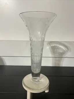 Duncan and Miller First Love Unusual 10" Vase