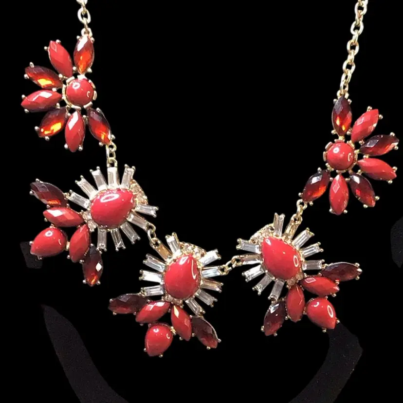 #01 Red Rhinestone statement necklace Vera Wang