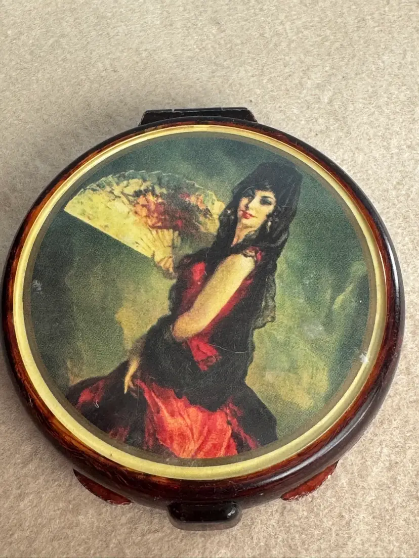 Vintage Mid Century Maja compact with a flamenco dancer lithograph lid