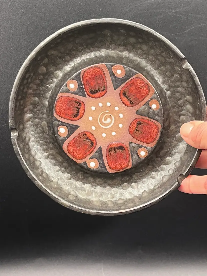 #33 Otagiri Japan Dark & Brooding Grey & Siena Red Pottery Ashtray 6.25”