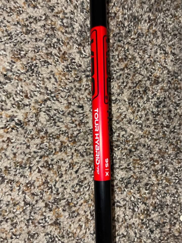 スンスン Srixon Zx Utility 2 Iron w/ Kbs Tour prototype X-stiff 95 Grams