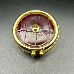 Vtg Aigner Croc Pull Box 2”