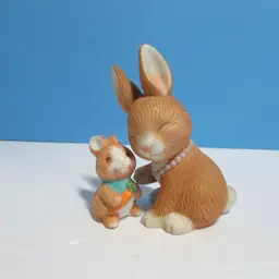 vintage Avon bunny rabbits mother and child figure spring Easter decor