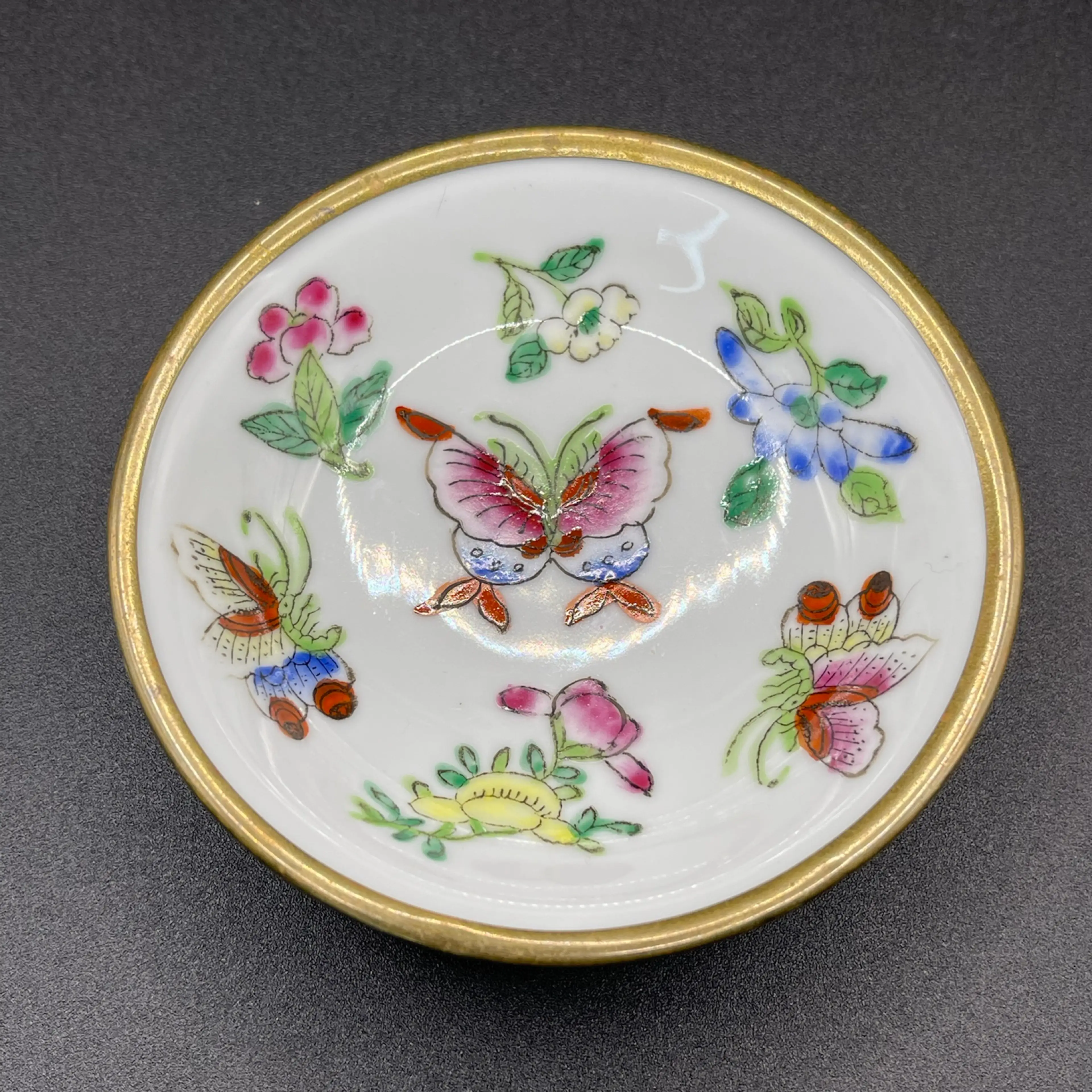 Image 1 of 4
