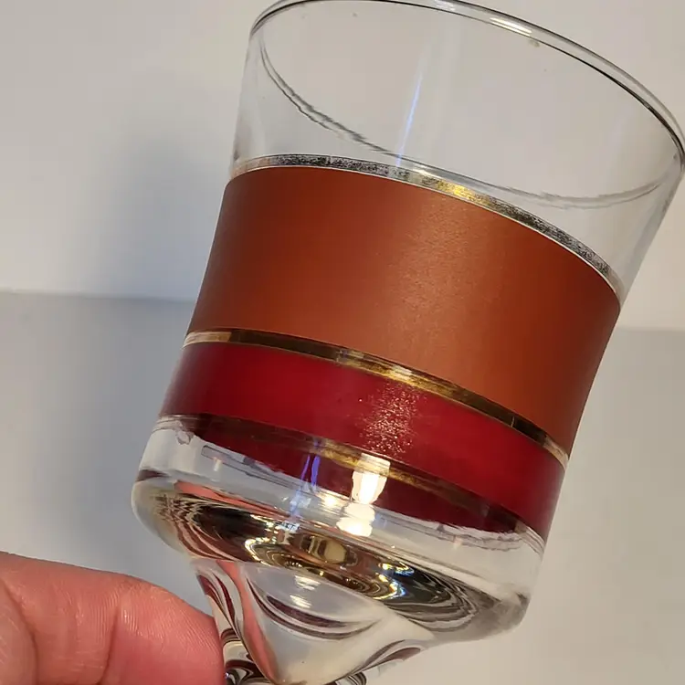 Libbey Brandywine Pattern Goblet Glass 6.25in Tall Brown Maroon Gold Vintage