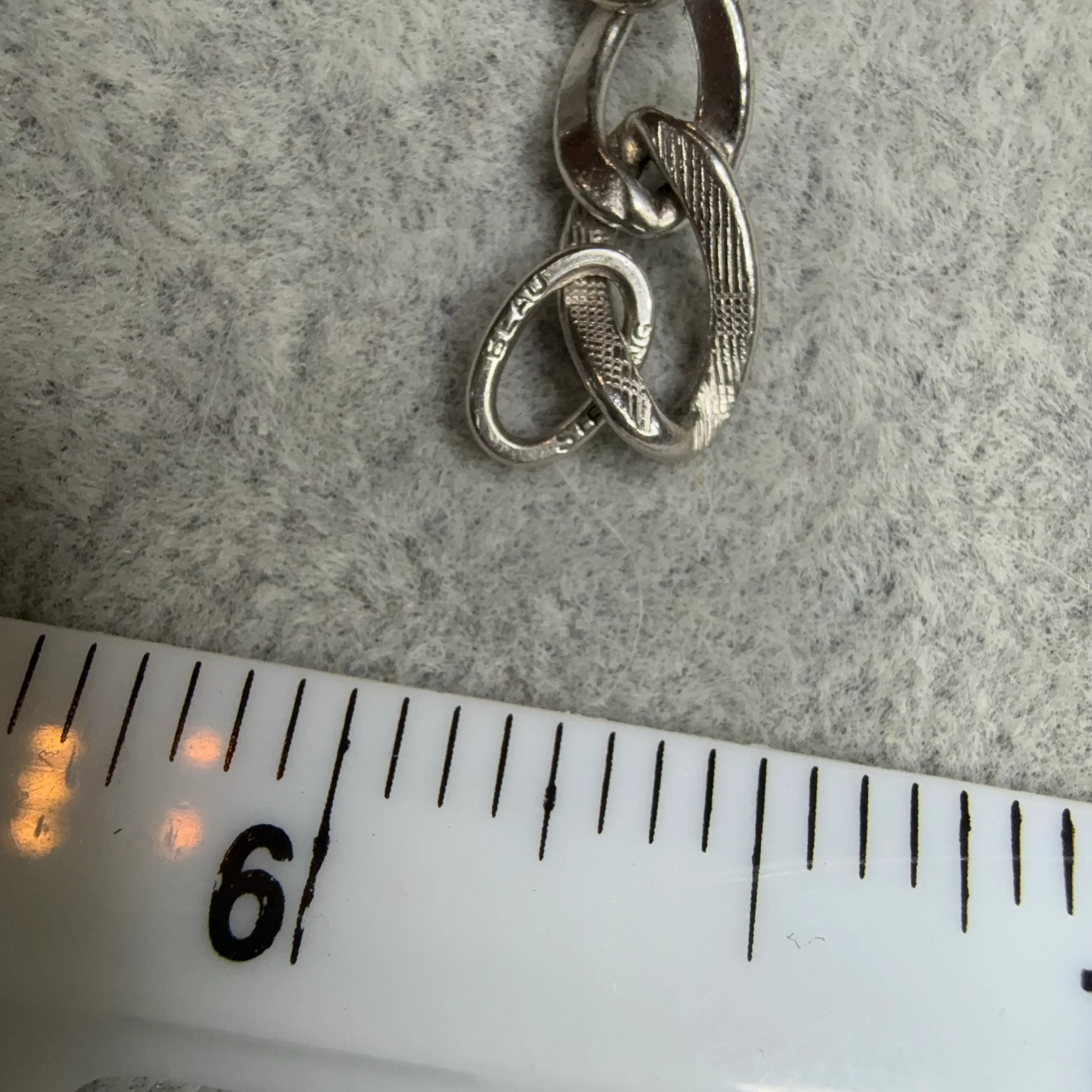 Image 3 of 4