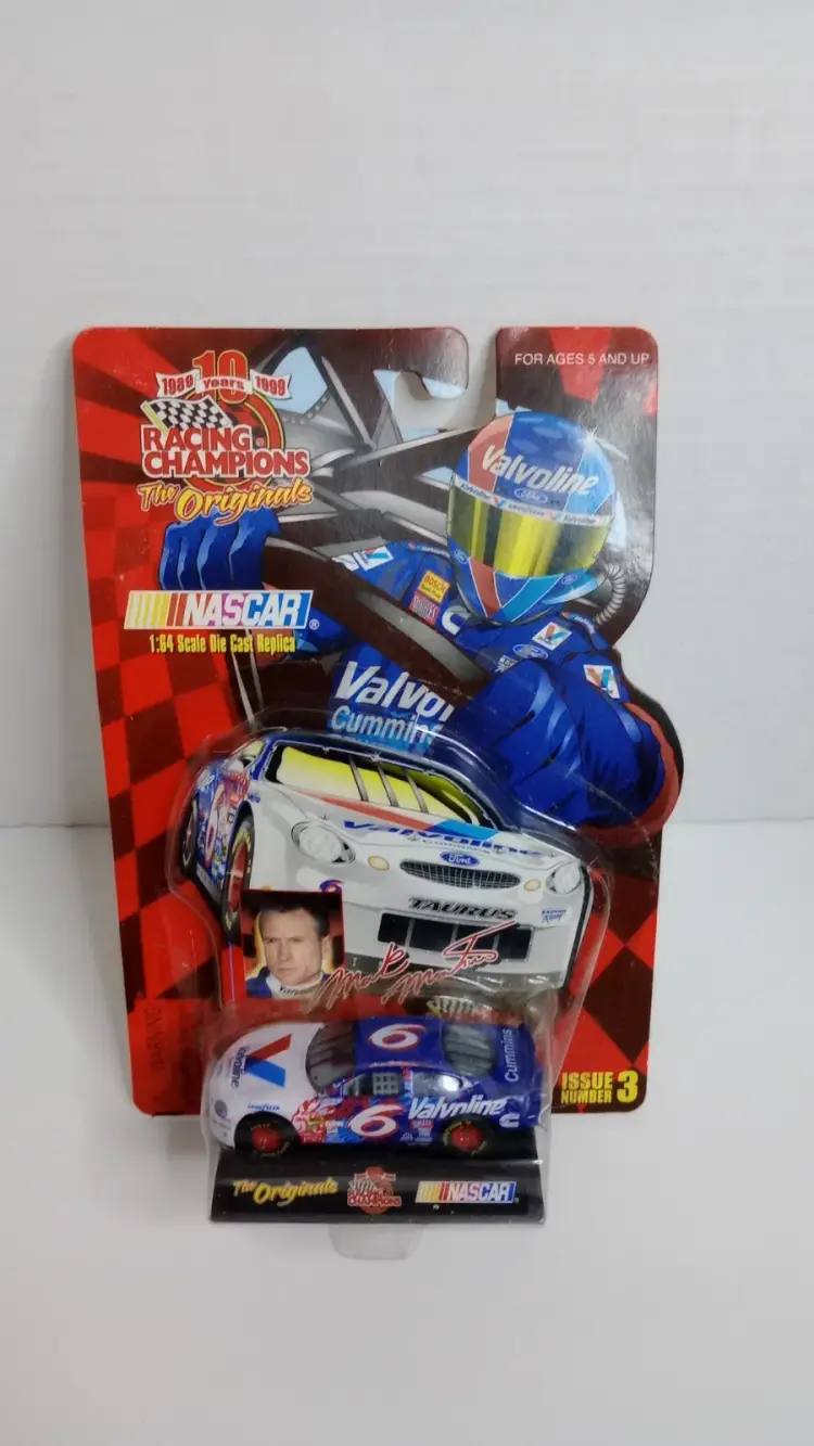 Vintage 1999 Nascar Racing Champions #6 Mark Martin Valvoline, Issue #3, New