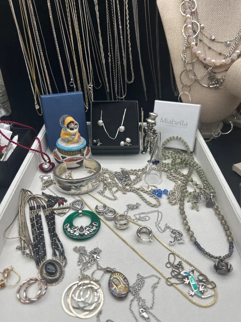 Livestream thumbnail