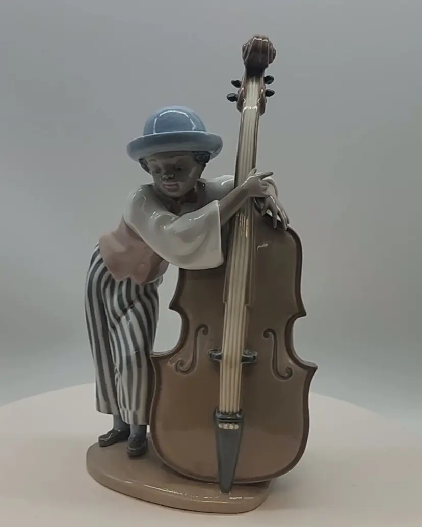 LLADRO Jazz Band, #5834 Jazz Bass - Black Legacy Collection - Retired