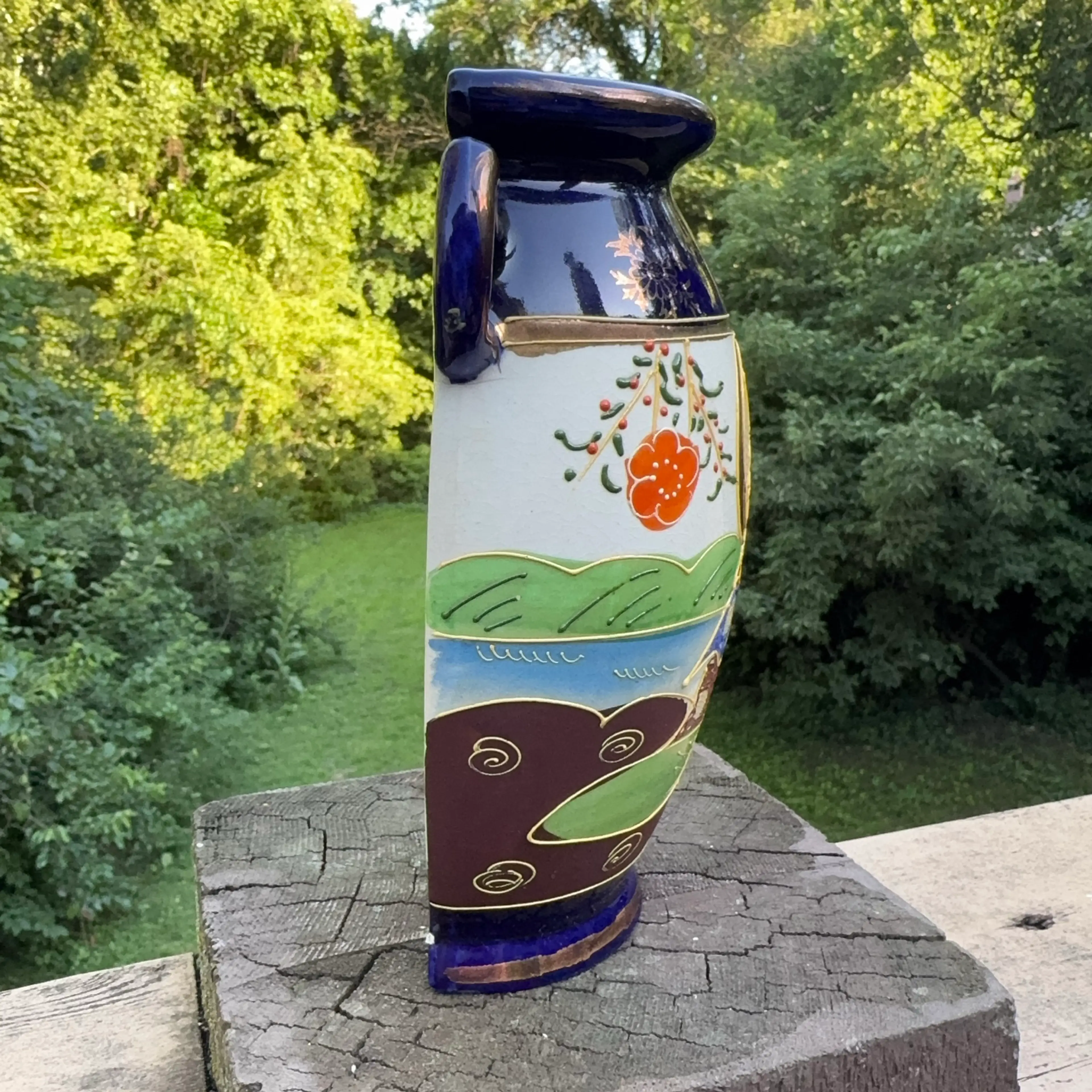 Image 2 of 7