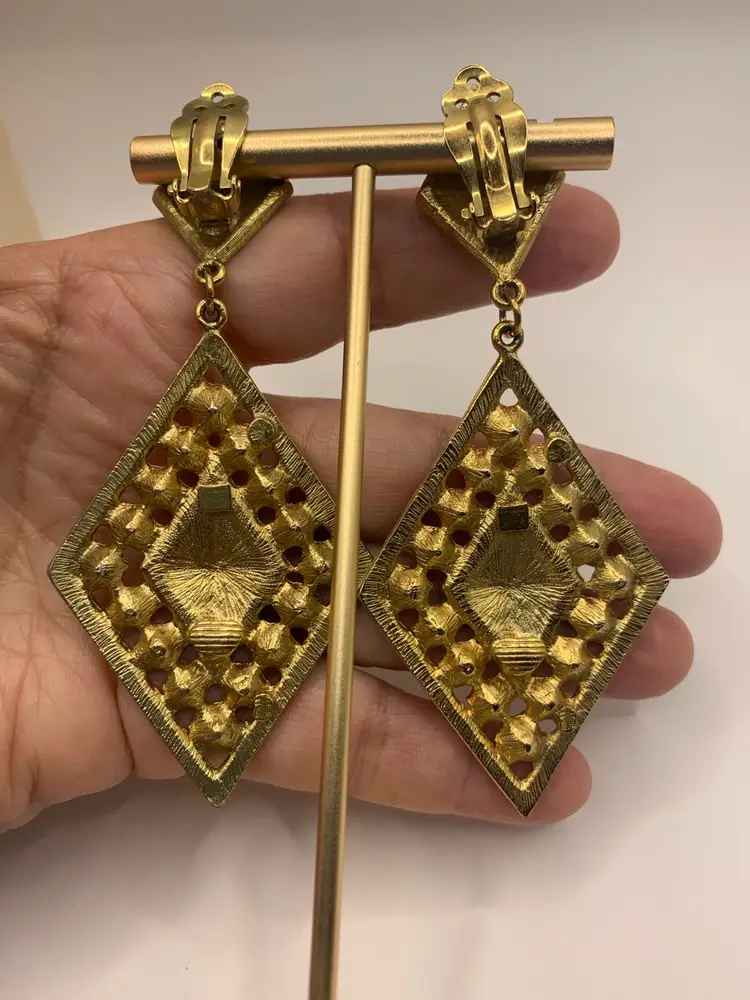 Stunning Gold Tone And Rhinestone Clip Back Earrings