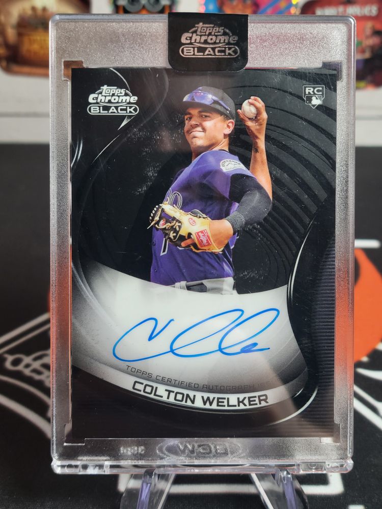 Colton Welker 2022 Topps Chrome Black On-Card Auto Rockies CBA-CW Rookie
