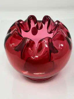 Fenton Glass Ruby Overlay Smooth Rose Bowl