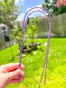 Light Blue & Pink - 3 Pack - Aluminum Wire Trellis 12”-13”