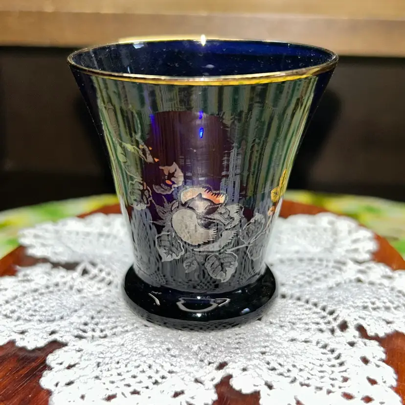 Vintage Norleans Cobalt Blue Glass Shot Glass  with Gold Rose Detail