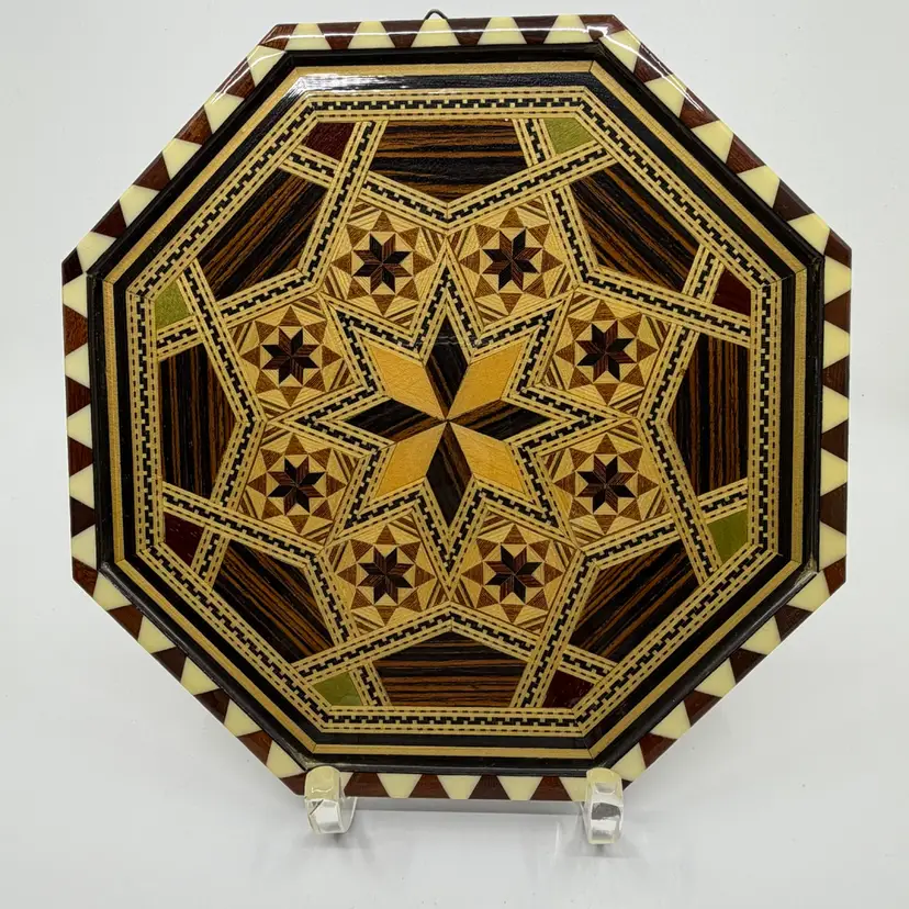 Vintage Handcrafted Taracea Spain Inlaid Wood Marquetry Tray-Wall Decor 9.75”