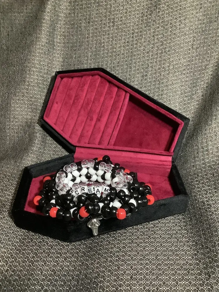 Scream movie inspired mini rotating cuff