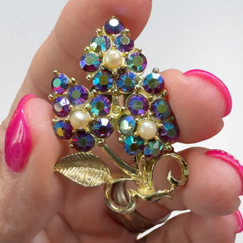 Vintage Brooch With AB rhinestones