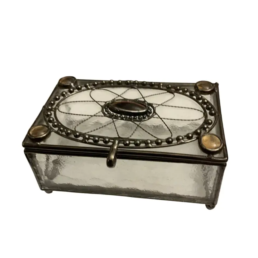 Lovely Stained Glass Trinket/Keepsake/Jewelry Box 2.5”x 5.75”x 3.5”