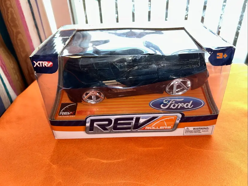 2015 NEW IN BOX Rev Rollers CAR Ford Mustang GT Black