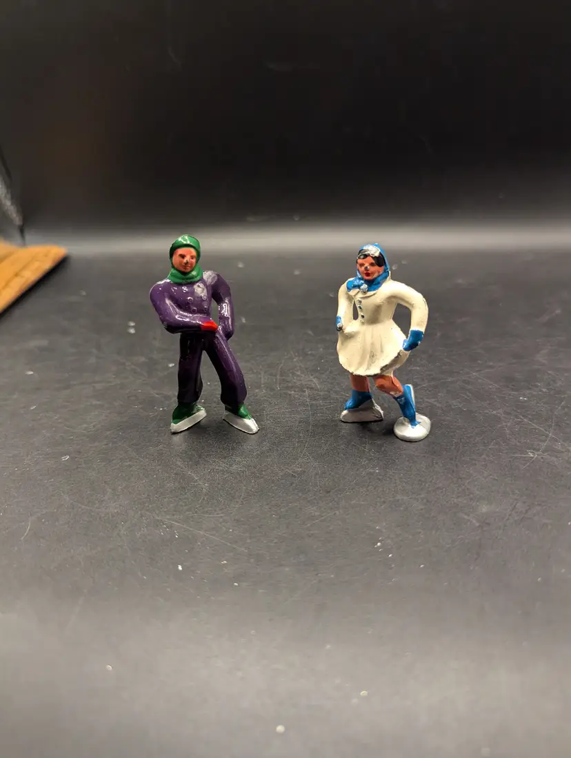 Vintage Set of 2 Barclay Type Lead Hand Painted Skaters Boy and Girl.