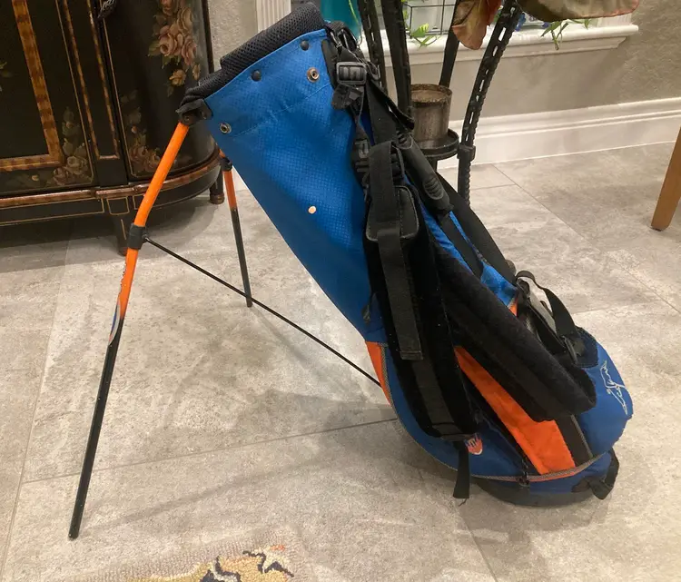 Ping Moxie Stand Carry Golf Bag Jr Youth Kids 4 Way Divider  See pics