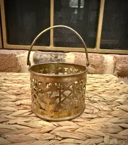 Vintage Brass Cutout Basket with Handle – Small Lattice Candle Holder