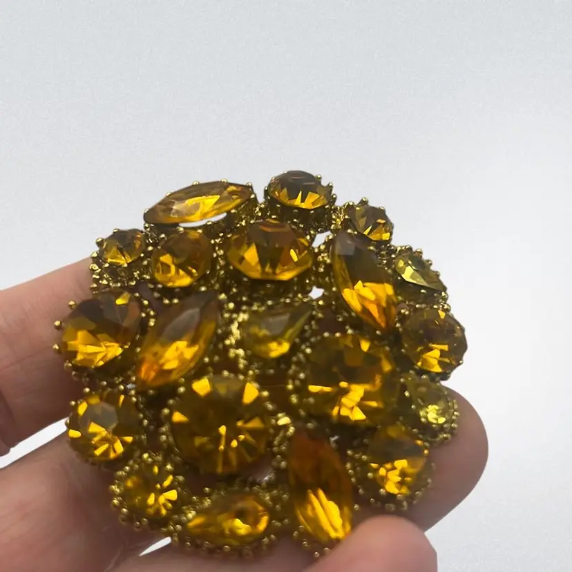 Rare Vintage Amber Weiss Signed Brooch,  2” Diameter