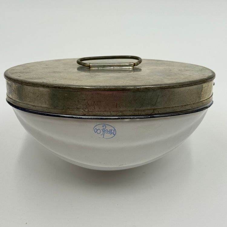 L&G Mfg Co Vintage 1950s White Metal Enamelware Oval Melon Shaped Jello Mold & Lid