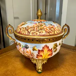 Capodimonte Antique 1771-1834 Symbolic Trinket Box w/Brass Trim, Handles & Feet 6” t 5” w