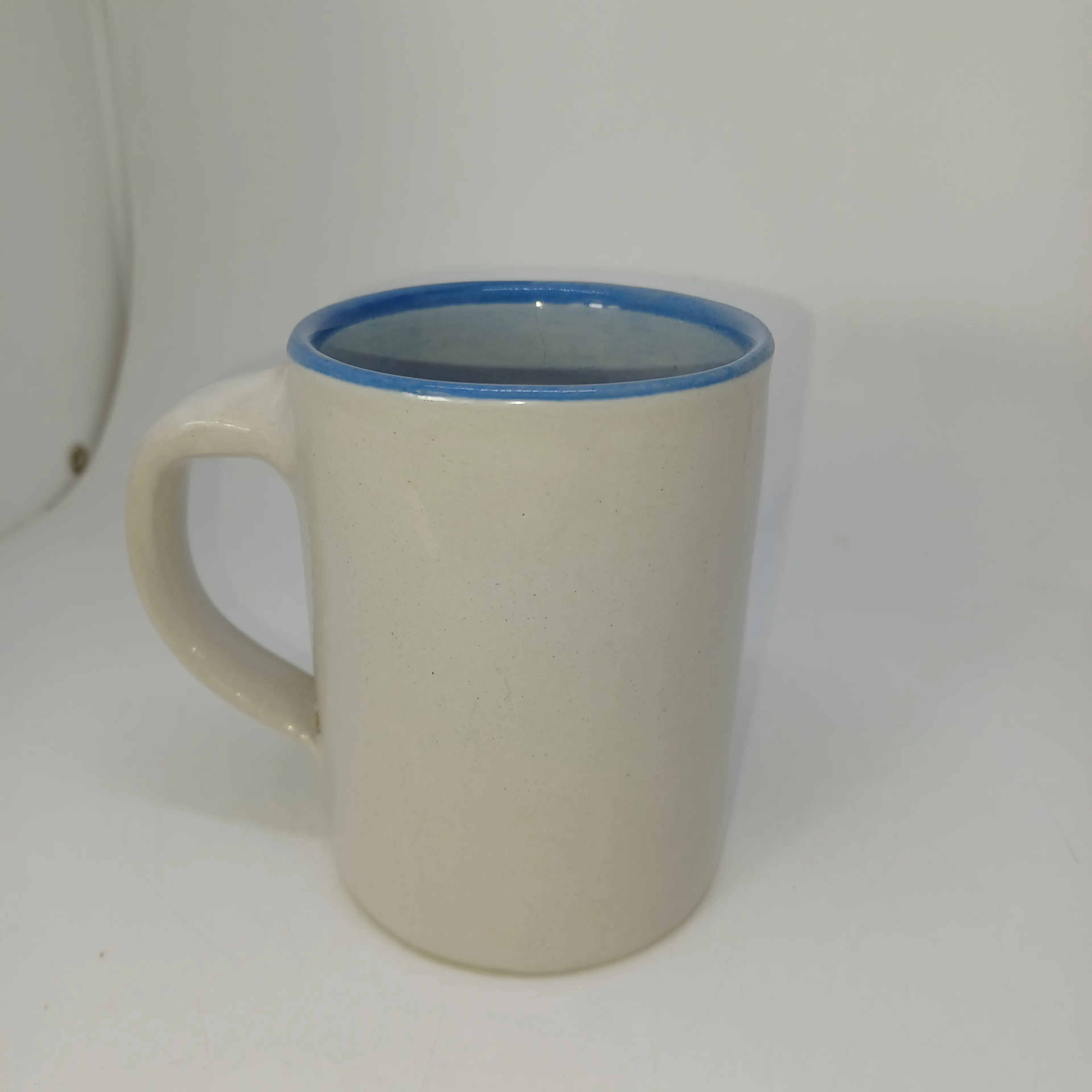 Image 2 of 6