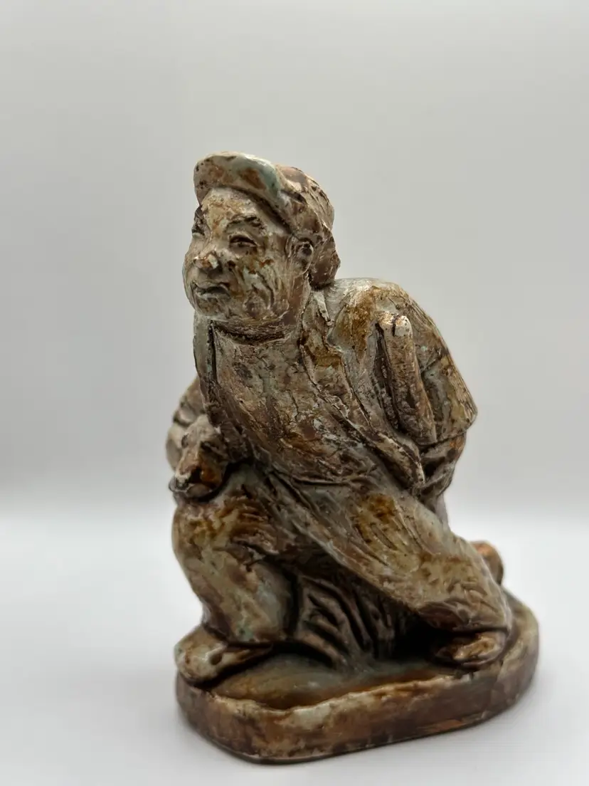 Vintage Wilson Craft Chalkware Humorous Figurine - Man And Dog Hunting, Rabbit Hiding -1971