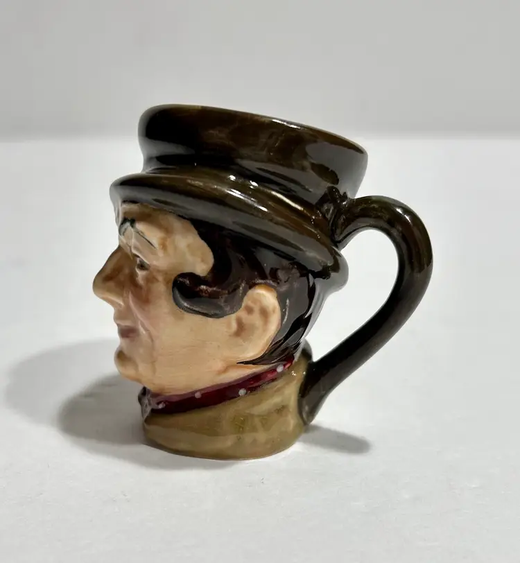 VTG Royal Doulton Sam Weller Mini Toby Character Mug Jug “A” Mark England 2.25"