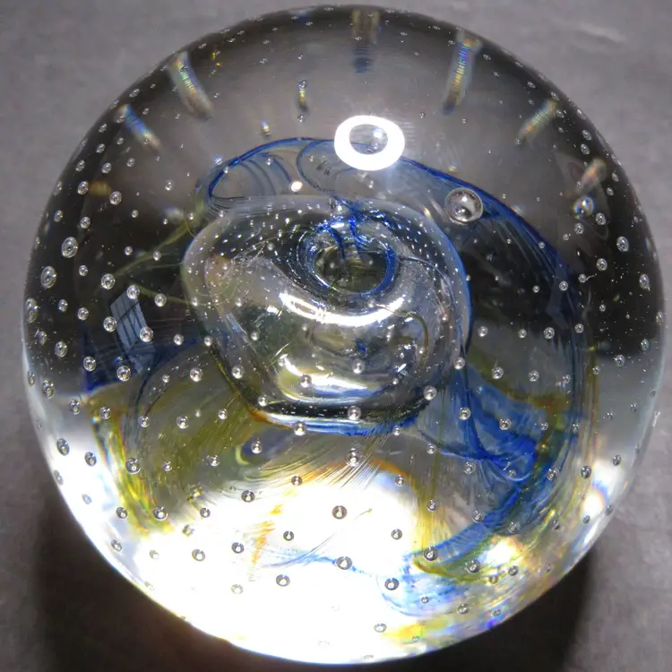 VINTAGE Caithness Scotland Reflections '92 Glass Paperweight U9238 with Box
