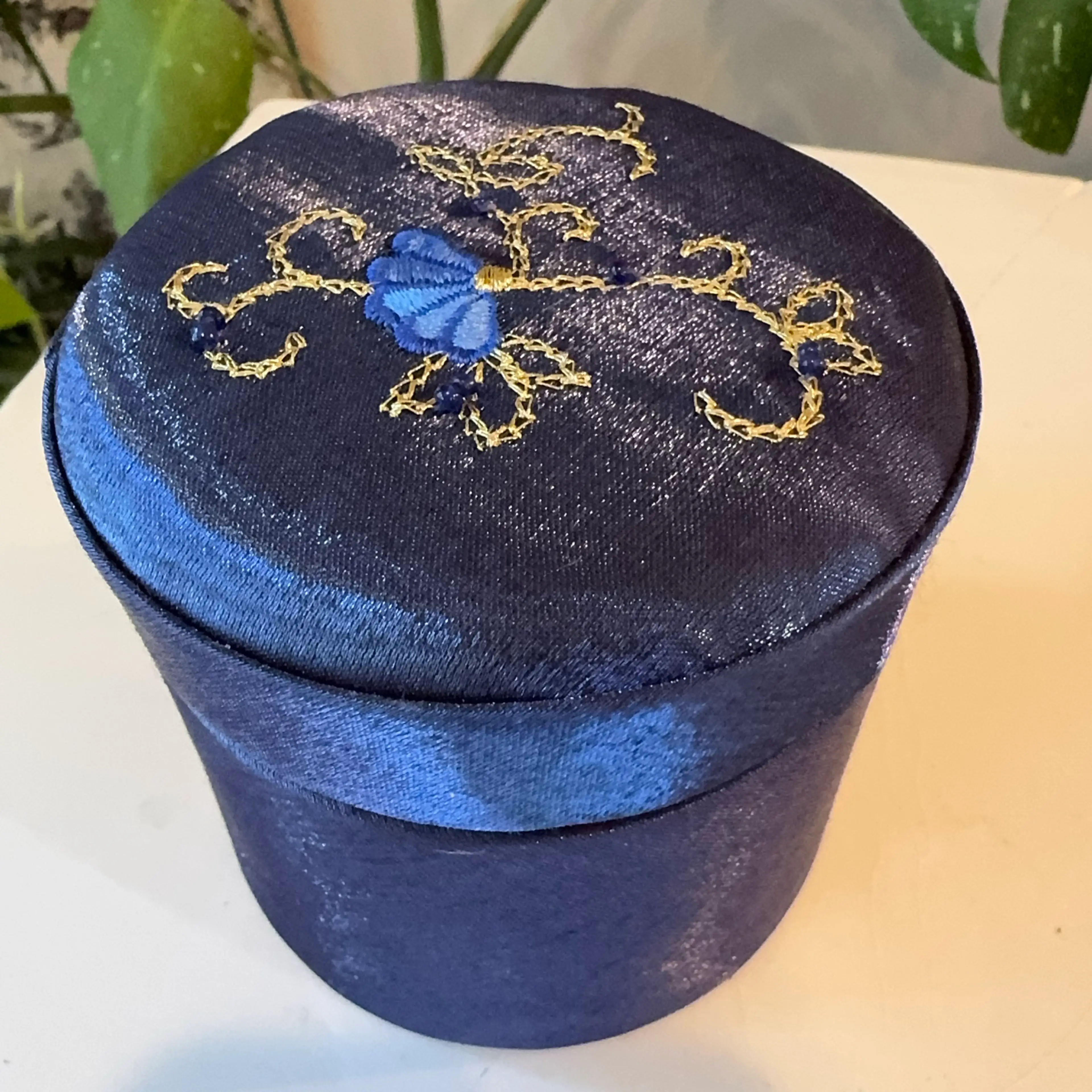 Image 1 of 5