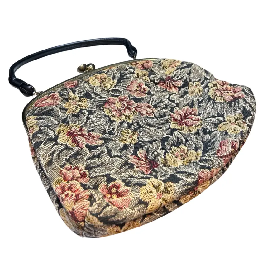 Vintage Unmarked Floral Tapestry Carpet Bag Lined Purse With Black Handle