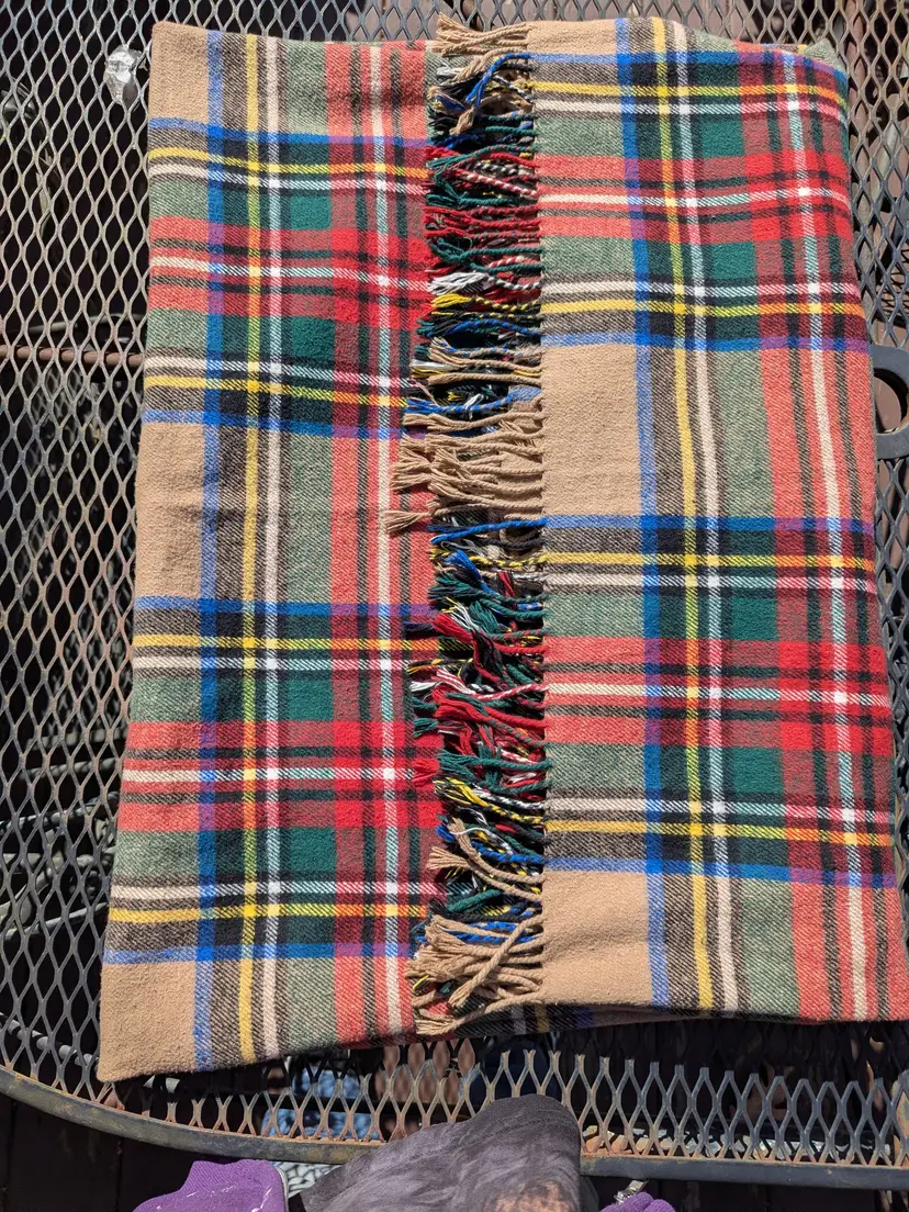 Nido Notte Italia 60 X 50" Plaid Fringed Throw Blanket Cottage Farmhouse Soft Tartan