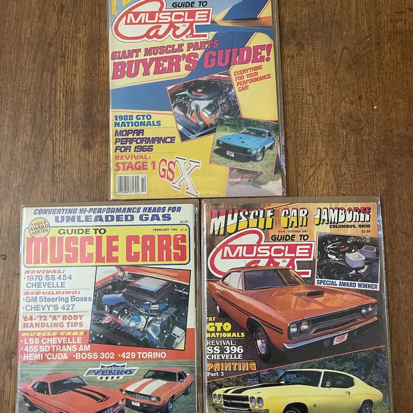 Lot Of 3 MUSCLE CAR MAGAZINES (MC006)
