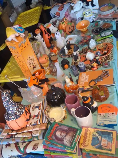 It's Fall Y'all! Fall, Halloween, Thanksgiving Decor & Items!