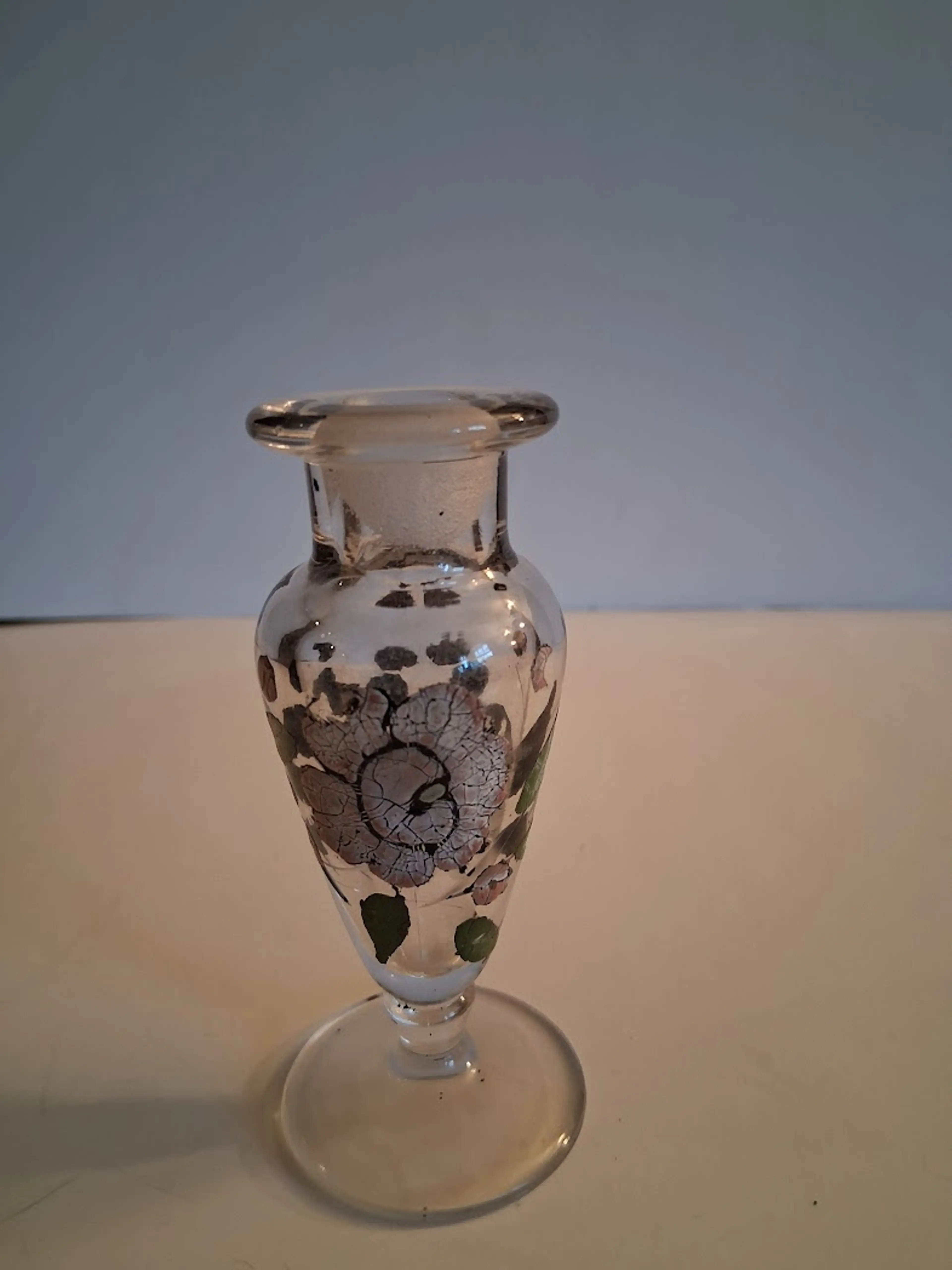 Image 4 of 6