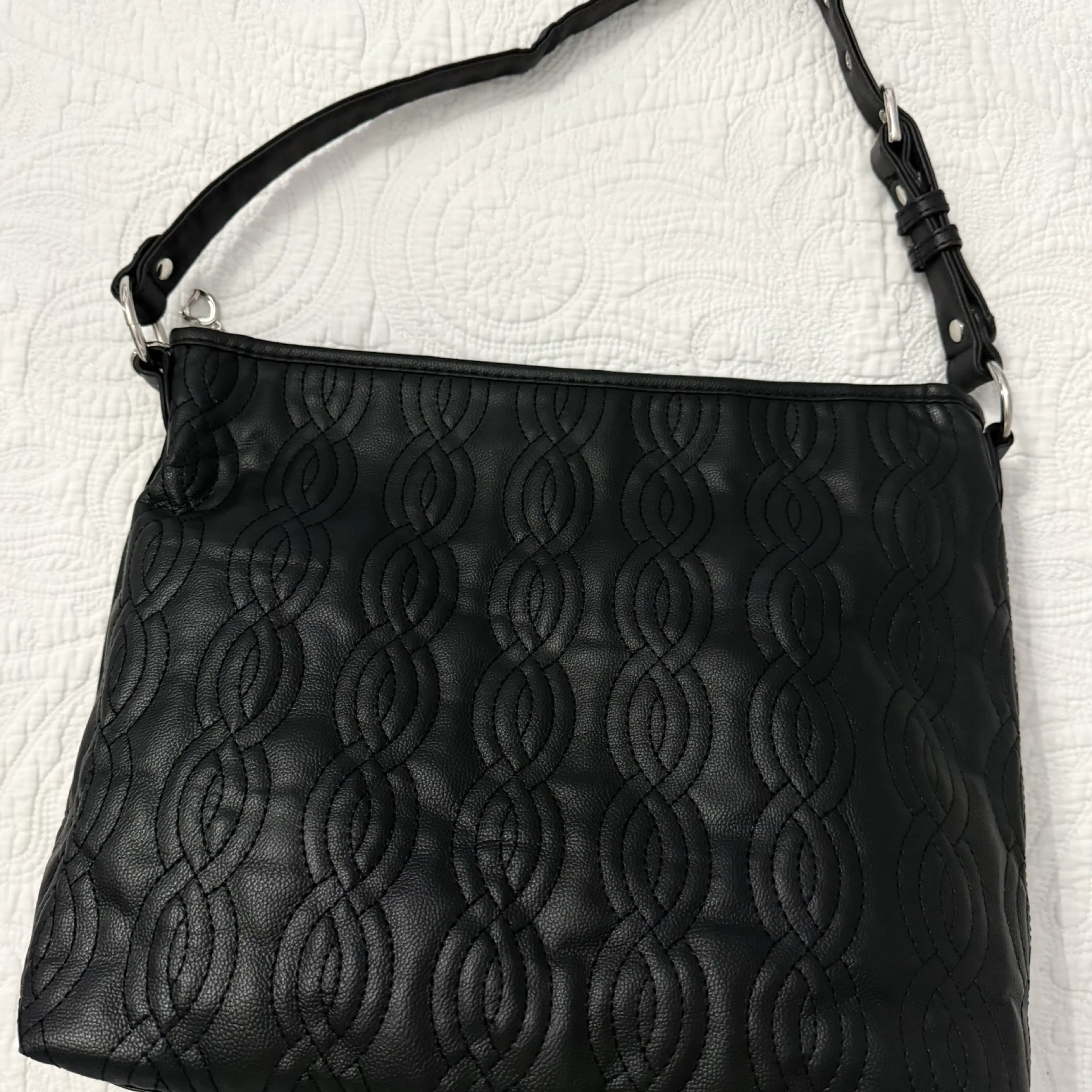 Image 2 of 3