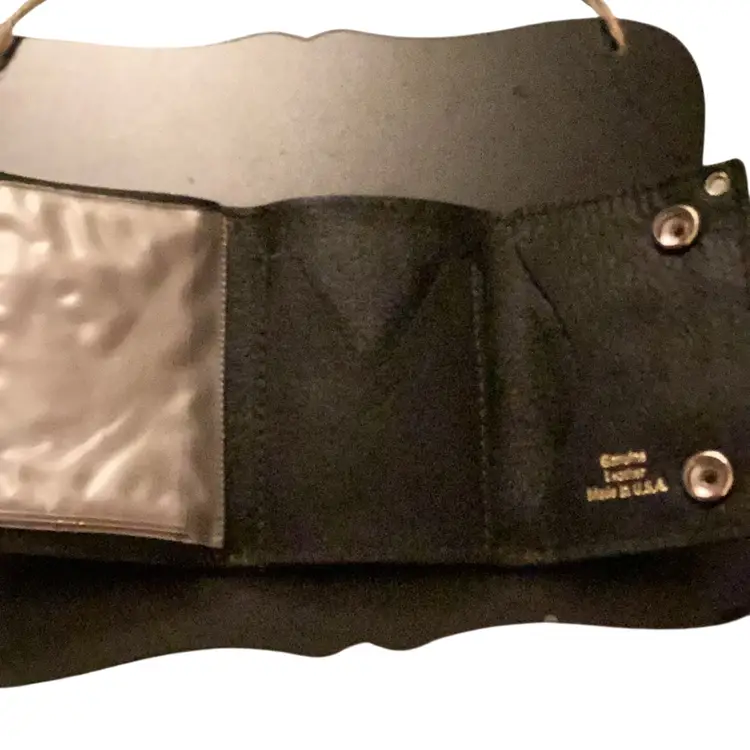 Genuine leather men’s wallet made in USA for Mexico