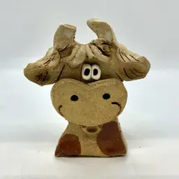 Vintage Max Hindt Art Pottery Cow Wall Hook Holder Primitive Rustic