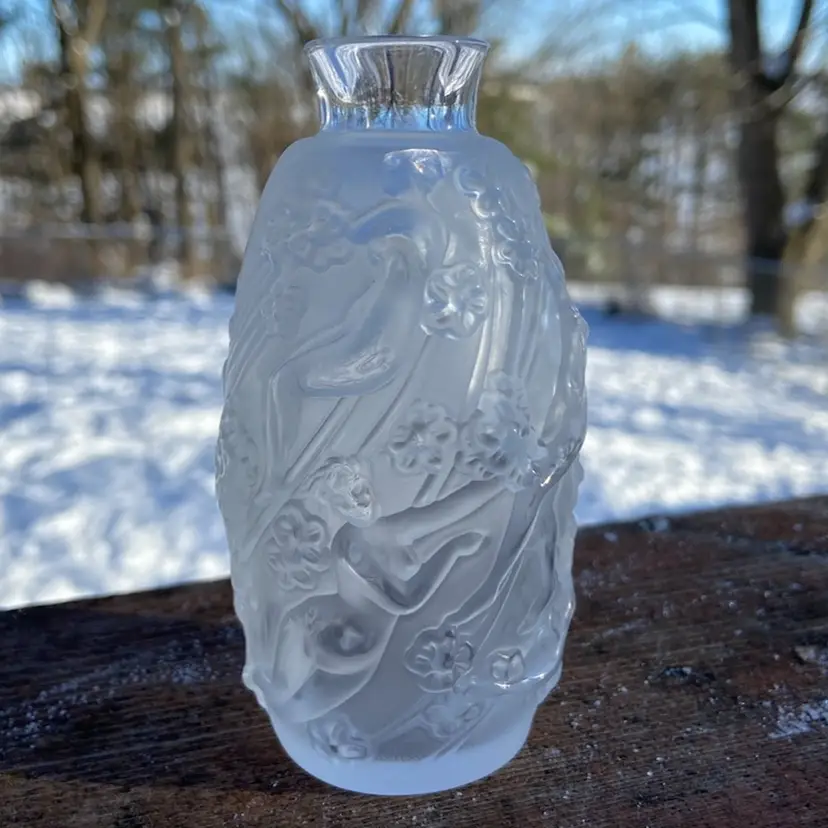 Lalique Femmes Fleurs Bud Vase (Women & Flowers). Signed. Original Box. 4”.