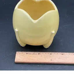 Vintage planter - McCoy yellow tulip