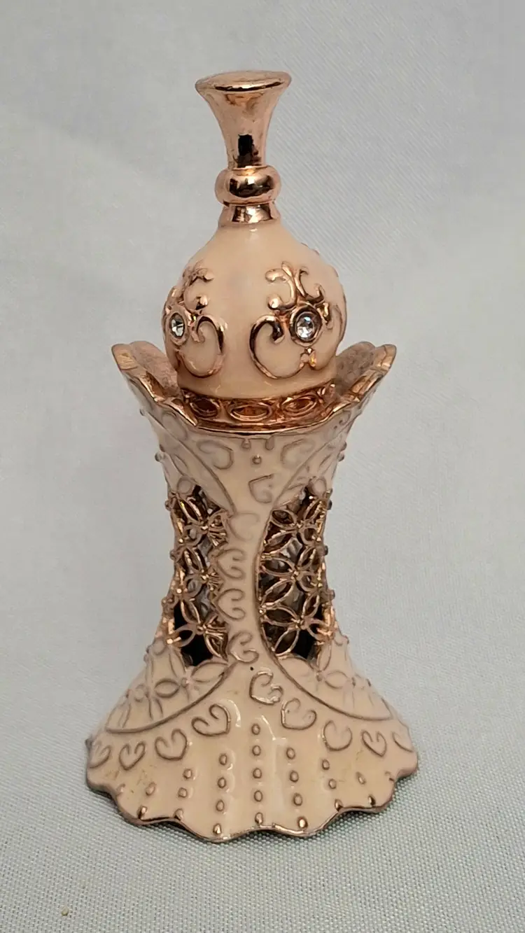 Japara Rose Gold Perfume Bottle with Glass Dauber