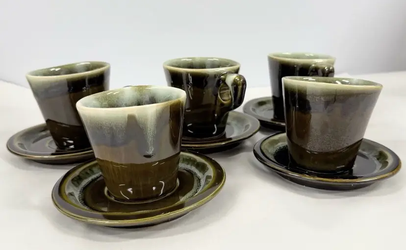 Vintage Pfaltzgraff Copper Green Drip Coffee Tea Mugs Cups With Saucers Set Of 5