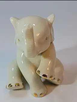 Lenox Sitting Baby Elephant Figurine with 24k Gold Trim