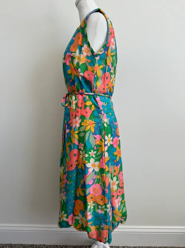 Vintage 70's Flower Power Dress